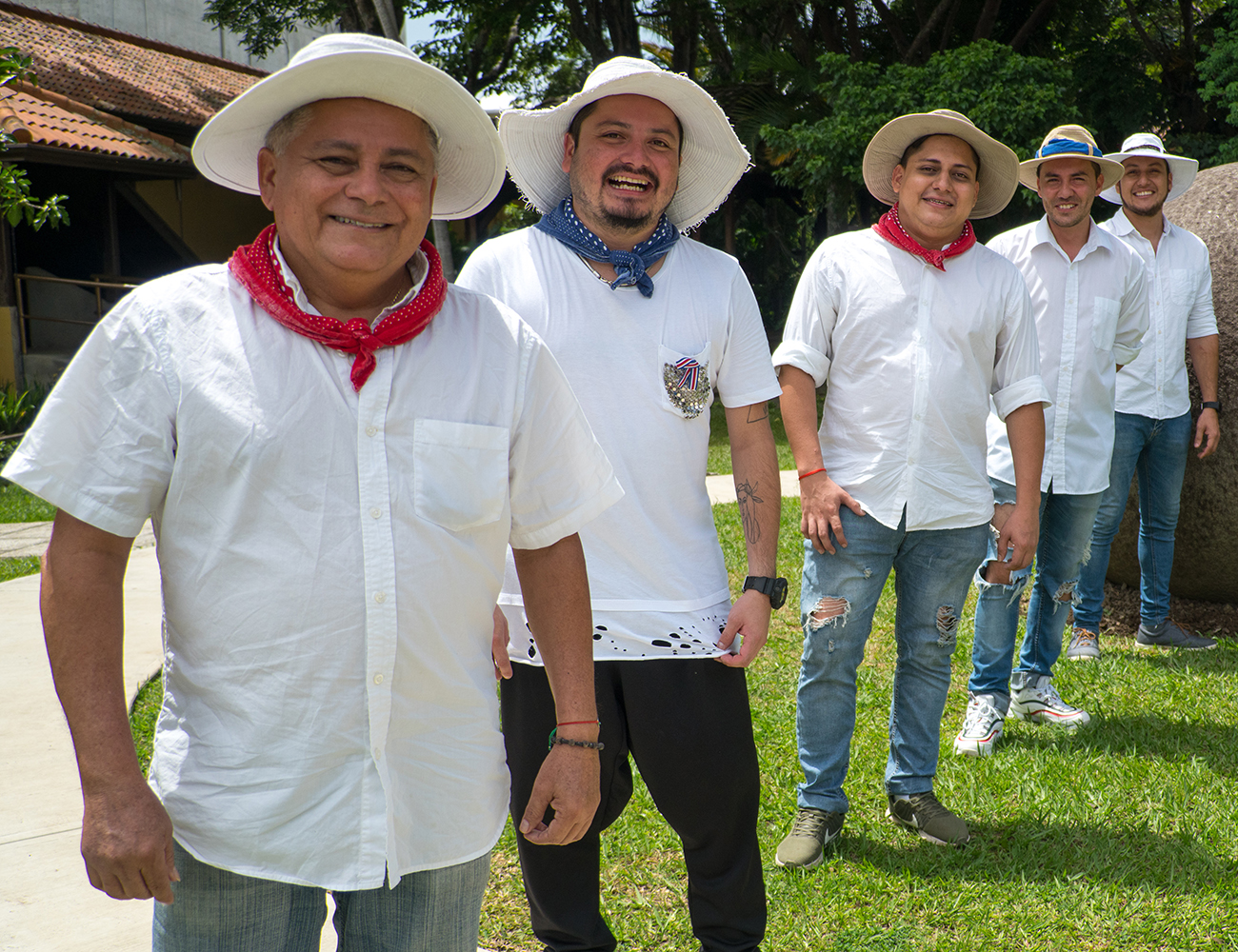 Grupo de música guanacasteca "Los Loría"