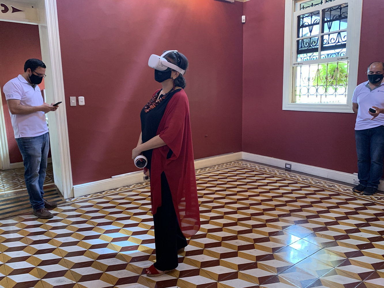 La experiencia se vive a través del visor Oculus Quest