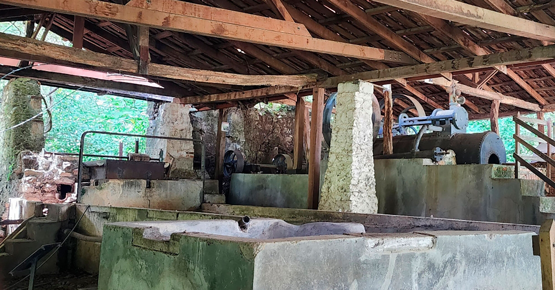 Trapiche hidraúlico Trapiche hidráulico de la finca La Lornessa en Santa Ana