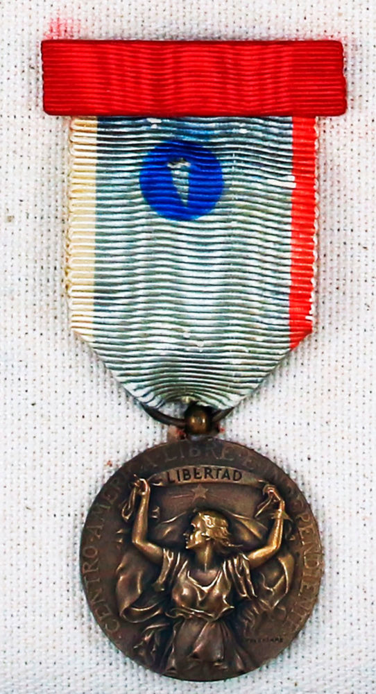 Medalla Centenario Independencia