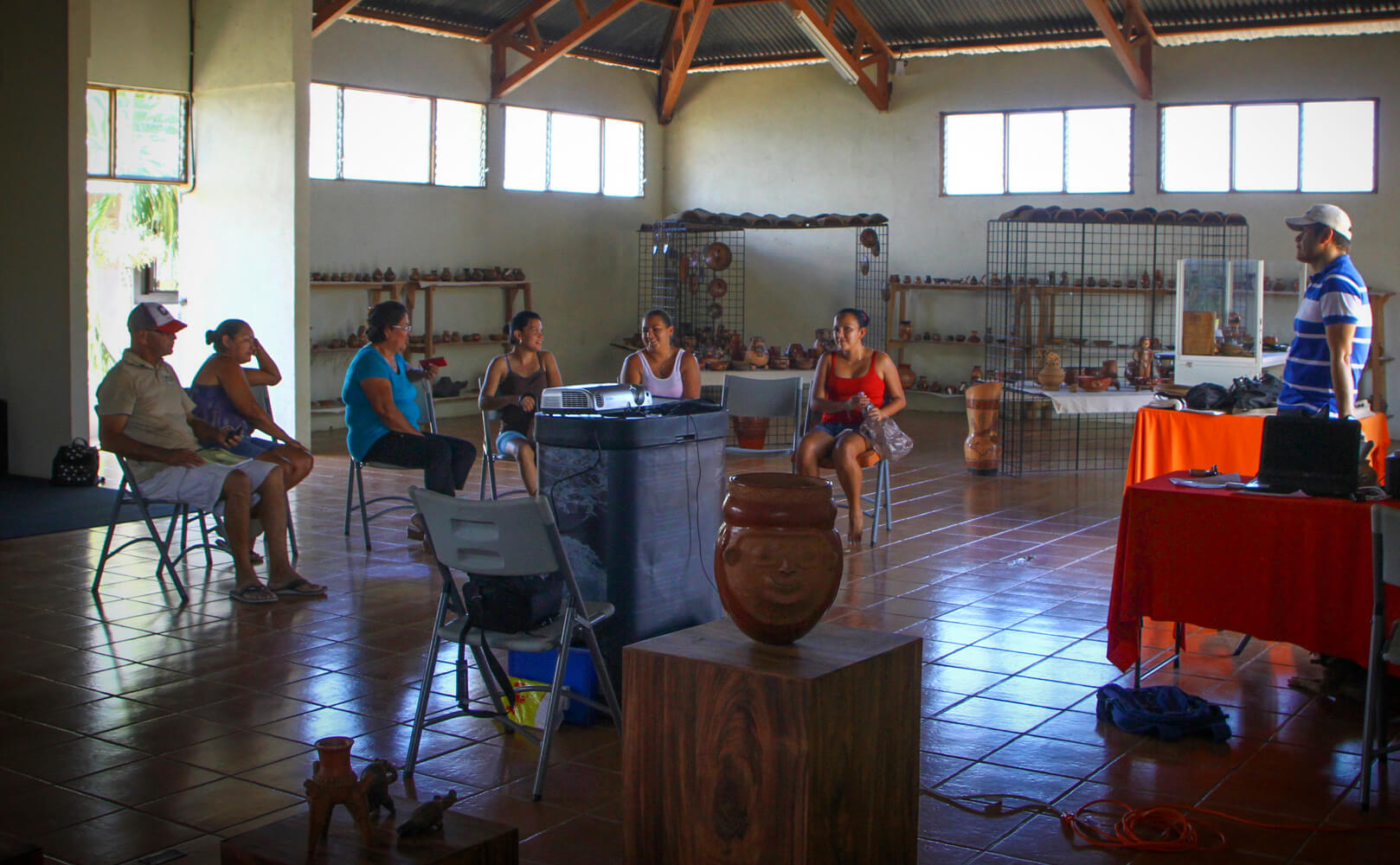 Actividad de capacitación en San Vicente de Nicoya, Guanacaste.